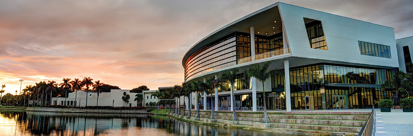institutional-um-student-activities-center-4